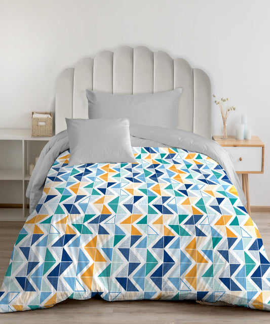 Urban Comfort Trippy Triangles Blue Single Comforter, 120GSM, 100% Cotton, Multicolor