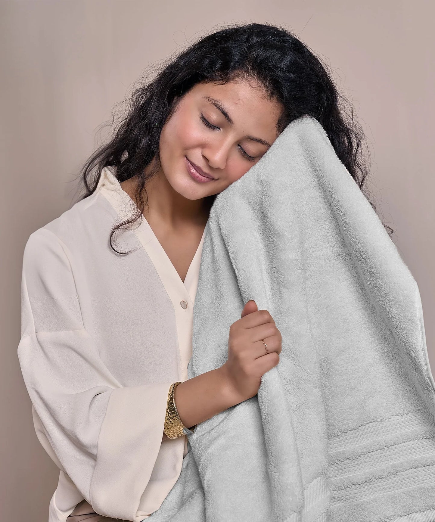 Luxury 6 Pc Towel set, 625 GSM, Antimicrobial, Premium Cotton, Grey